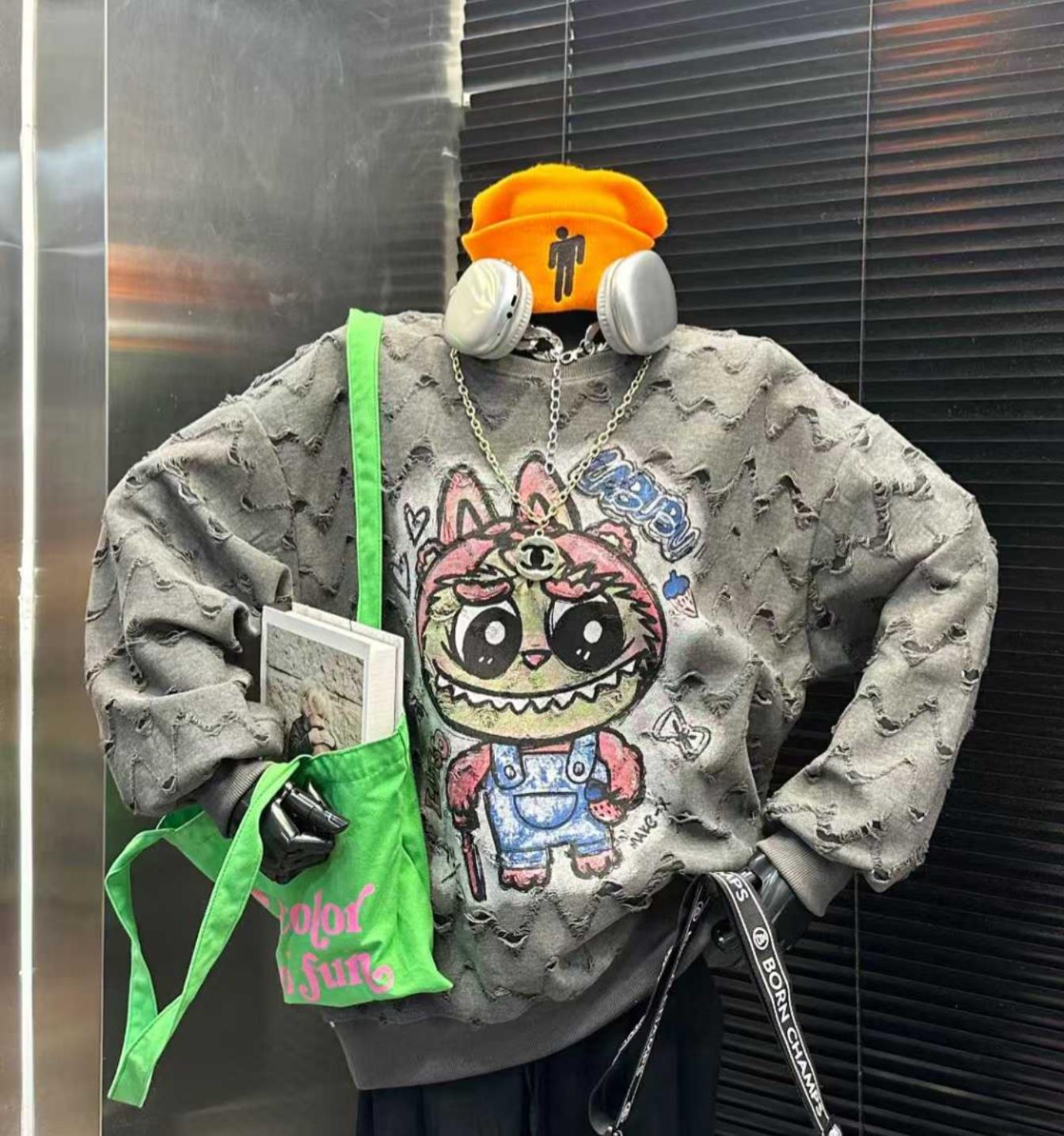 Besticktes Sweatshirt